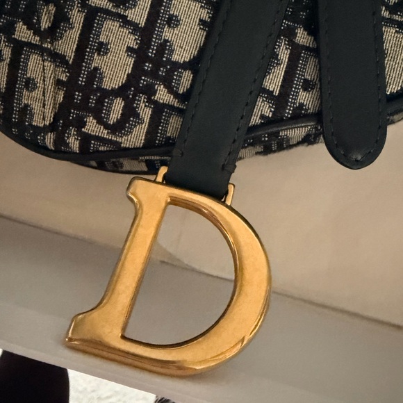 Dior Saddle Bag in Black and Beige with Gold Hardware - Picture 2 of 10